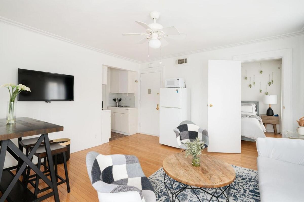 11-4f Prime West Village Designer 1br * New York
